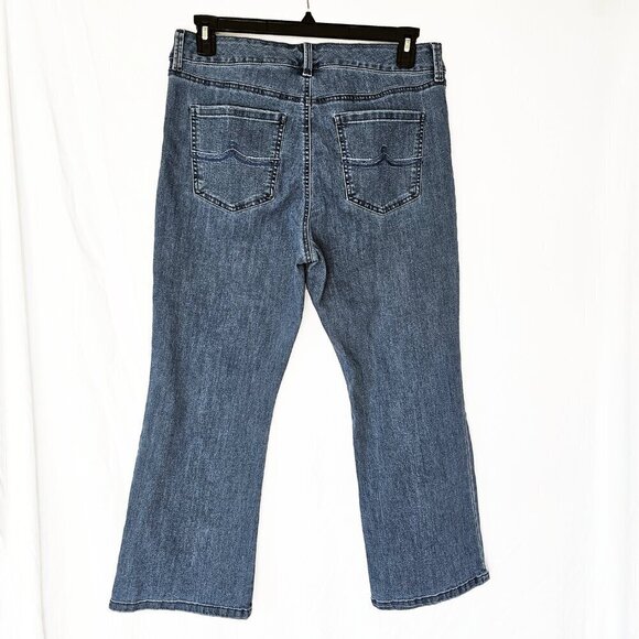 Gloria Vanderbilt Shape Effect Denim Capris - Picture 3 of 3